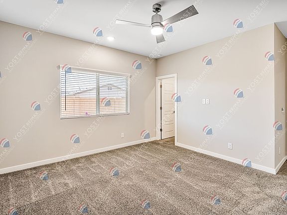 5th image of 815 E Diamond Dr