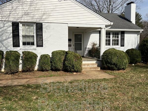 1306 Oakwood St