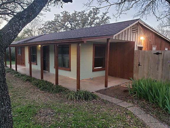 3rd image of 8148 Malaga Dr
