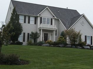 8214 Preserve Pkwy, Manlius, NY 13104