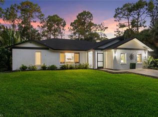 5260 Hawthorn Woods Way, Naples, FL 34116