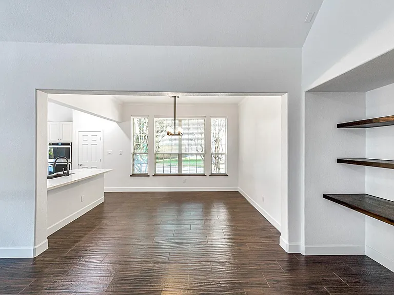 6 Old River Pl — Photo 16