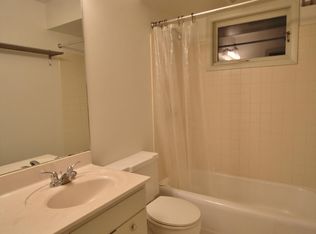 8 Striegel Ct #B, Normal, IL 61761