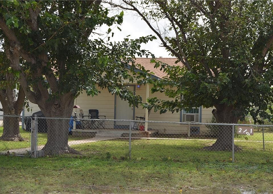 1st image of 2101 Judy Ave