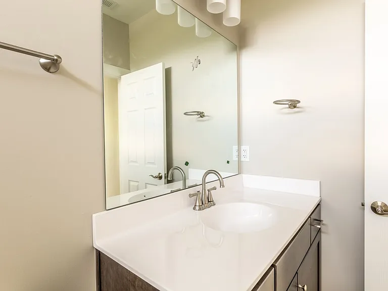 1201 Druid Ave — Photo 23