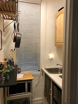 Rented by Downtown Mgt & Realty LLC | media 16
