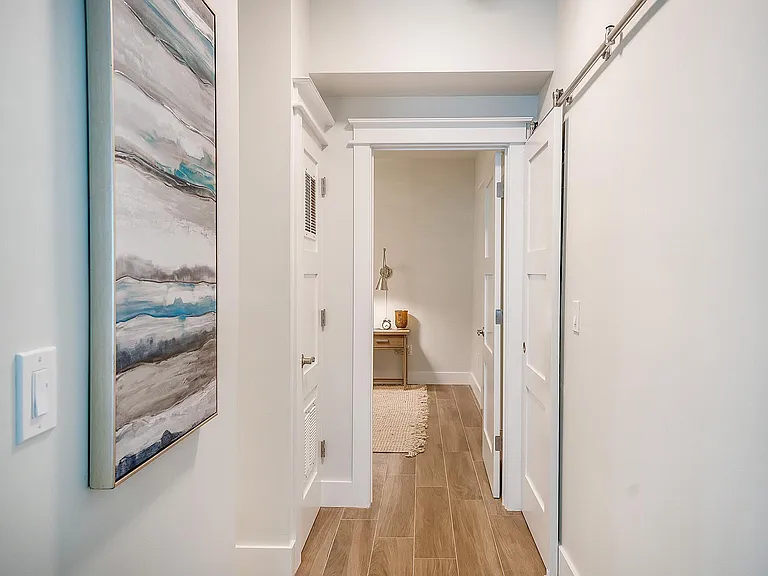 721 N Alfred St #104 — Photo 9