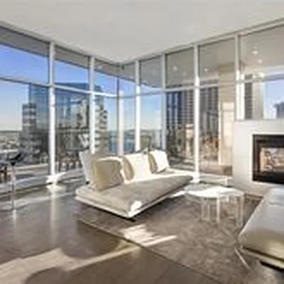 Rented by Compass | media 11