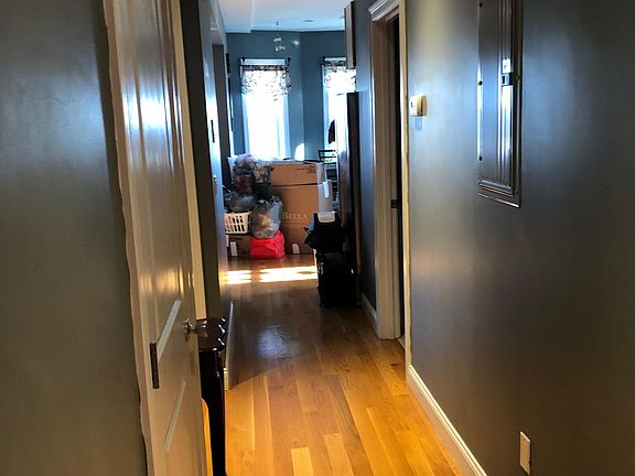 2nd image of 190 Campbell Ave APT 3A