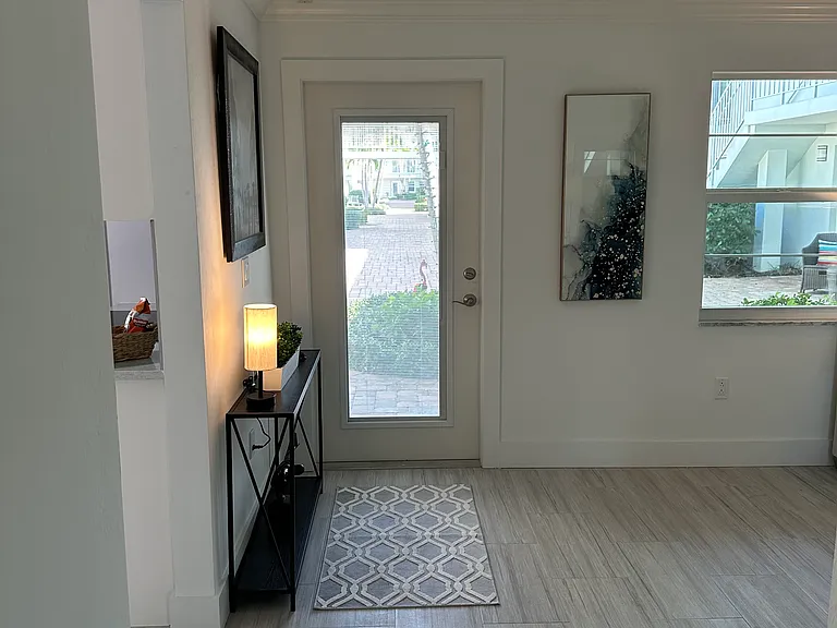 604 12th Ave S #604 — Photo 24