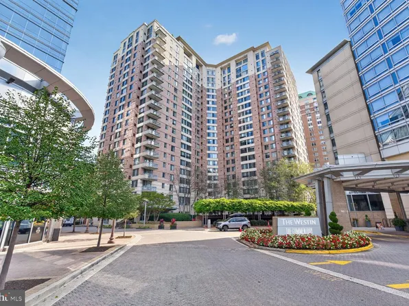 851 N Glebe Rd APT 1516, Arlington, VA 22203