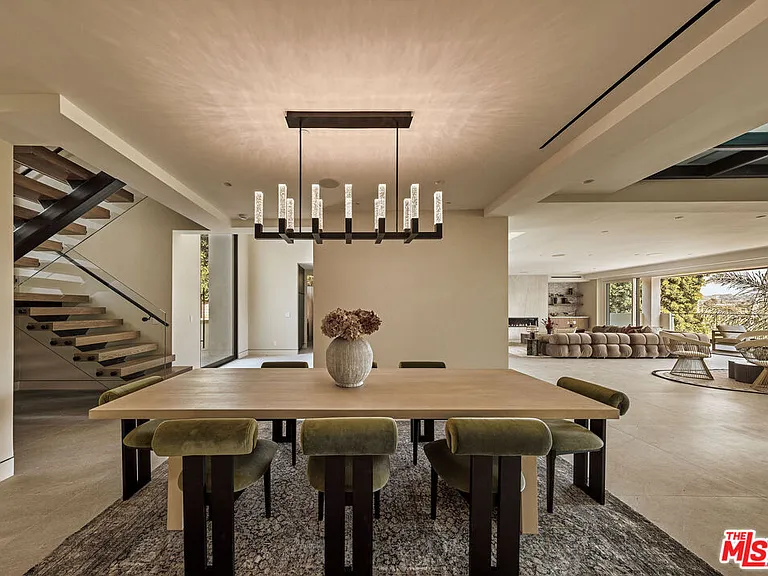 16838 Oak View Dr — Photo 12