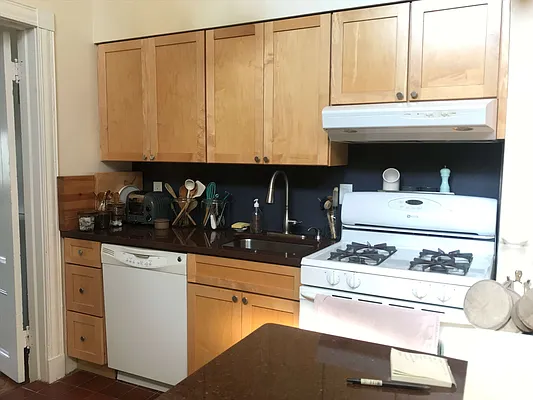 Rented by Brown Harris Stevens | media 4