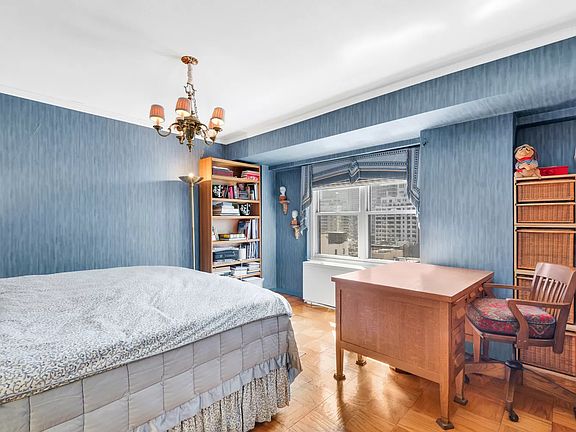 4th image of 220 E 60th St #14CD