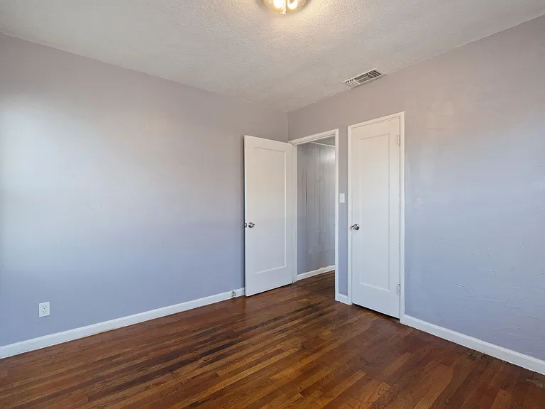 1114 Martin Ave — Photo 19