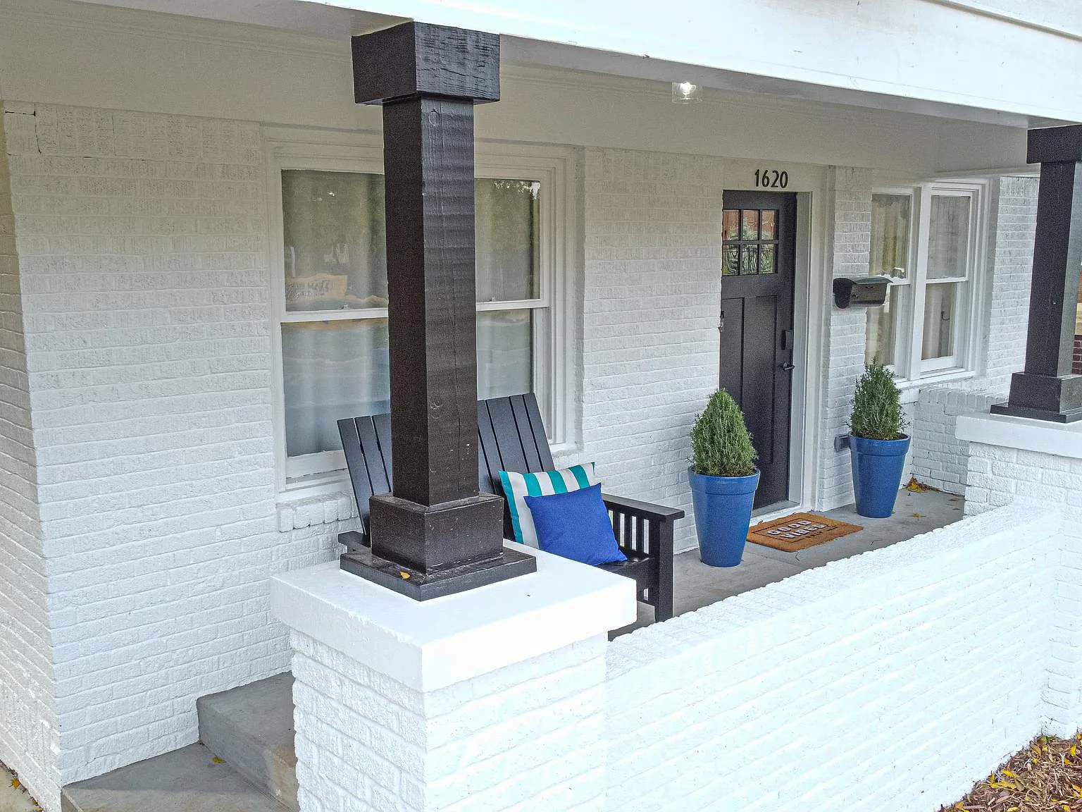 3 bed, 1294 sqft, $1,975 — Photo 4
