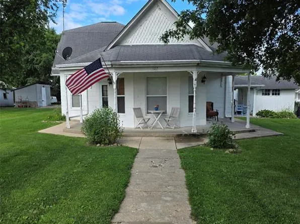107 S Main St, Bellflower, MO 63333