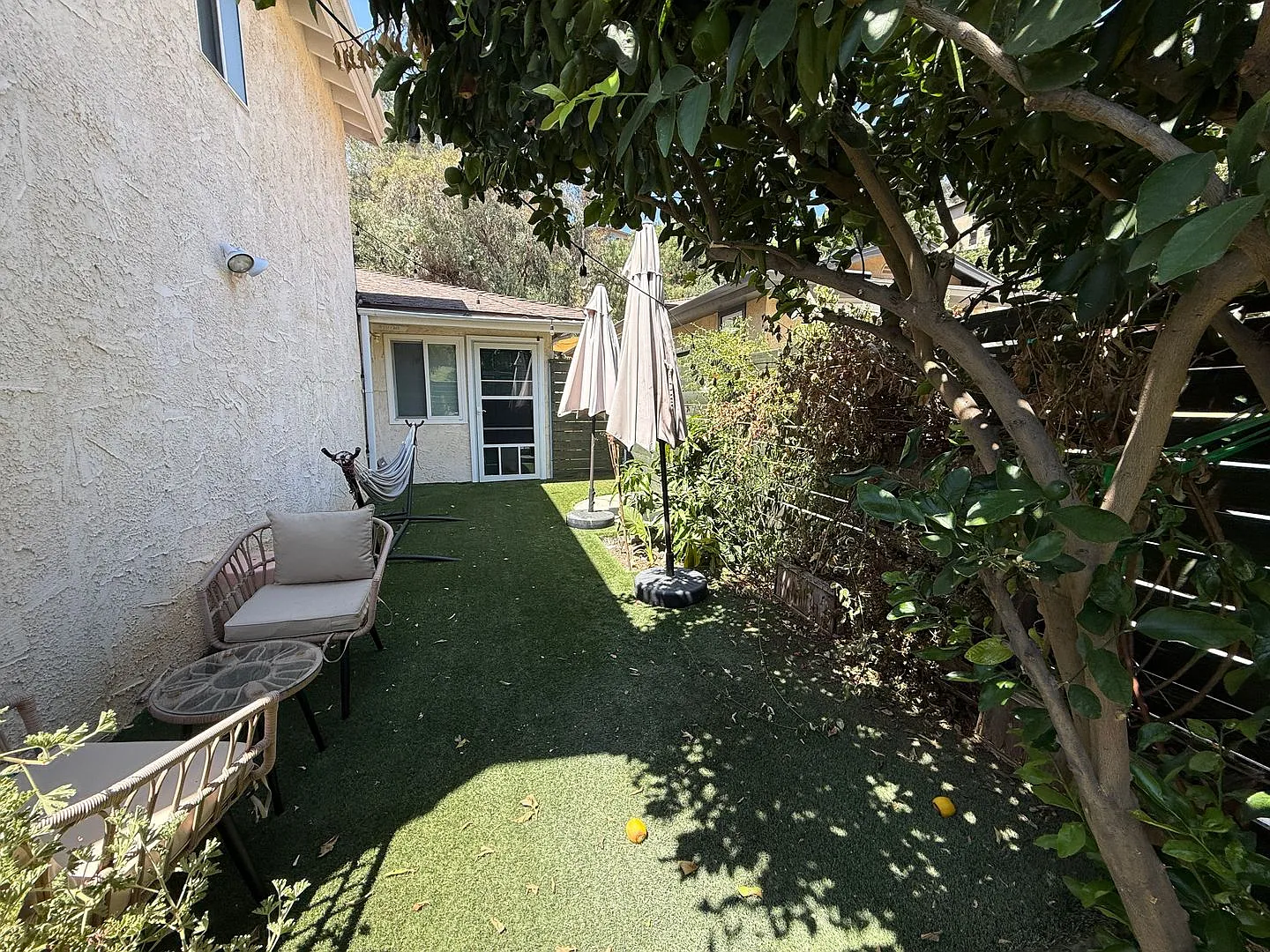 Charming Highland Park Retreat | Spacious 3BD/3BA on a Cul-de-Sac — Photo 2