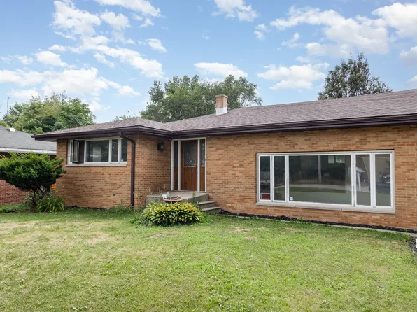 636 Patterson Rd, Joliet, IL 60436