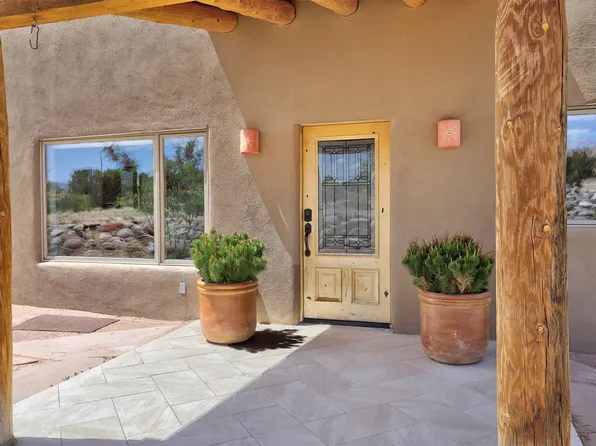 247 State Highway 554, Abiquiu, NM 87510