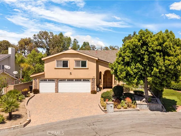 370 S Yorkshire Cir, Anaheim, CA 92808