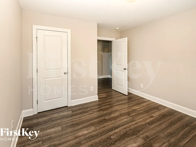 119 Cline St — Photo 16