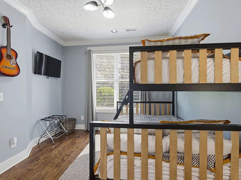 1815 Ridley Blvd #8 — Photo 6
