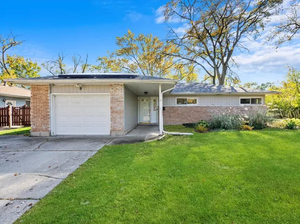 9 Waverly Ct, Park Forest, IL 60466