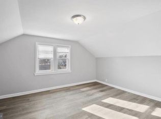 124 Stiles Ave, Maple Shade, NJ 08052