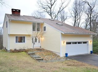 15 Fawn Hill Rd, Burlington, CT 06013