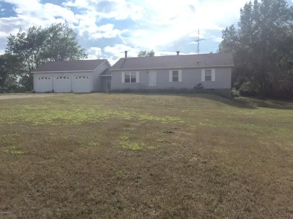 310 S County Line Rd, Benton Harbor, MI 49098