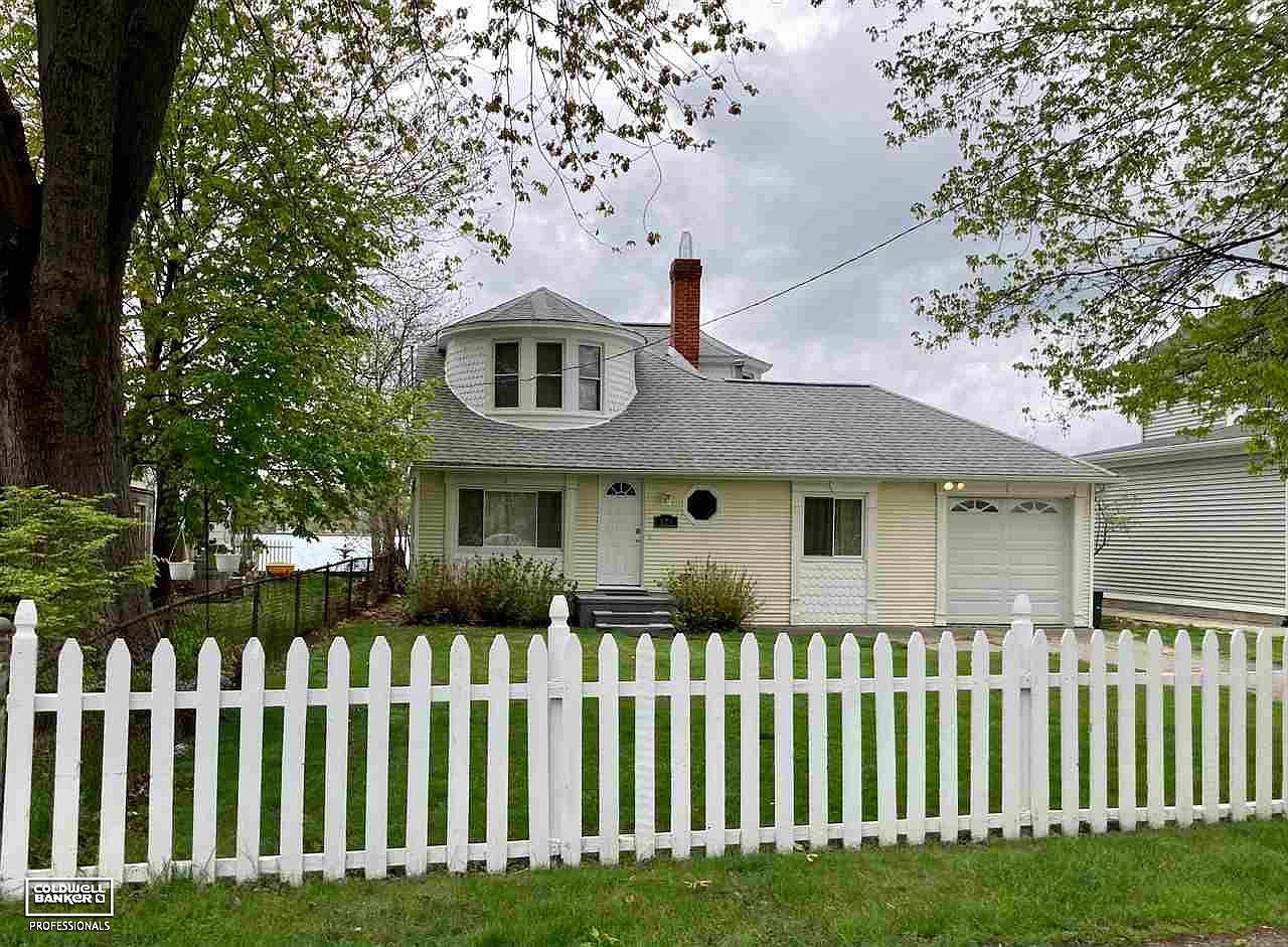 120 Saint Clair River Dr, Algonac, MI 48001 Zillow