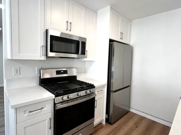#677, 124 S Everett St APT 7, Glendale, CA 91205