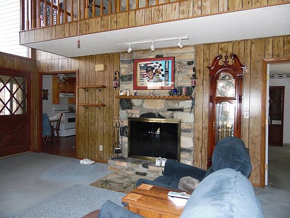 5th image of 18 Swanns View Dr