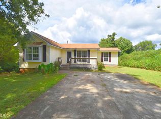 75 North St, Newnan, GA 30263