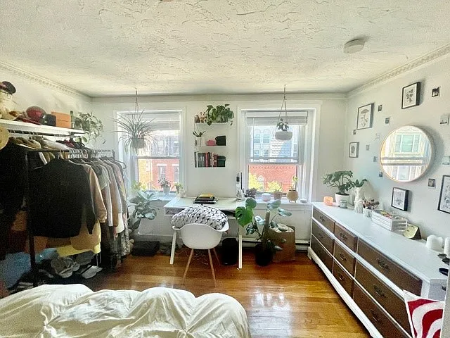 288 Hanover St #2F — Photo 9