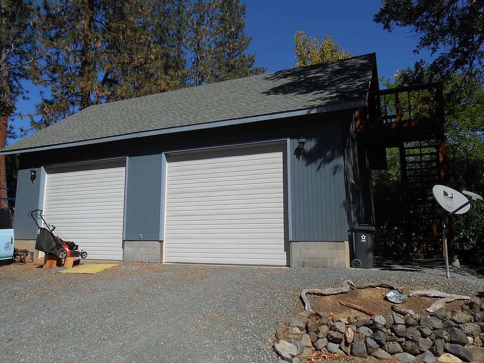 2nd image of 193 Glenoak Ln