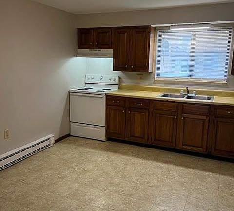 5th image of 857 Gettysburg Dr #2