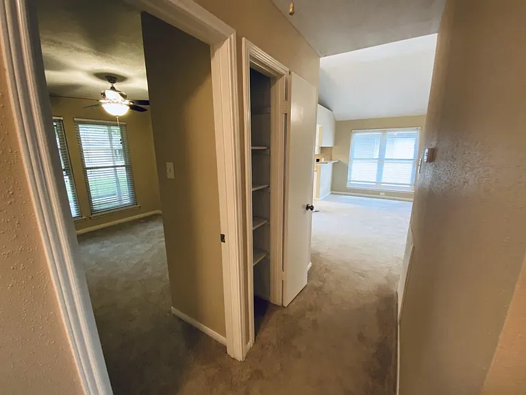 8646 Sunny Ridge Dr — Photo 9
