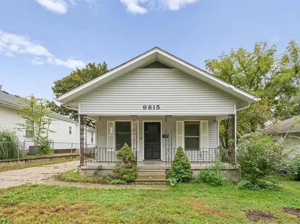 9815 E 9th St S, Independence, MO 64053
