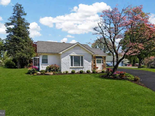 1018 Valleybrook Rd, Garnet Valley, PA 19060