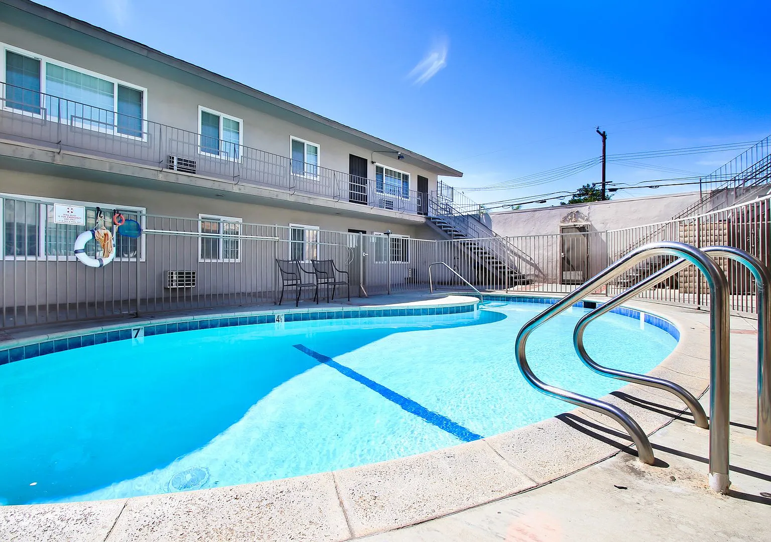 1336 W. Stoneridge Ct. — Photo 4