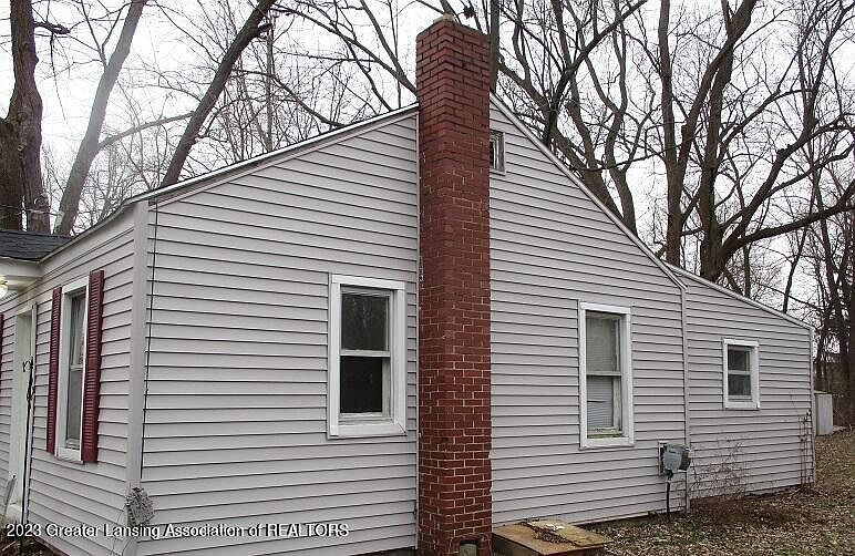 2nd image of 6400 Cooper Rd