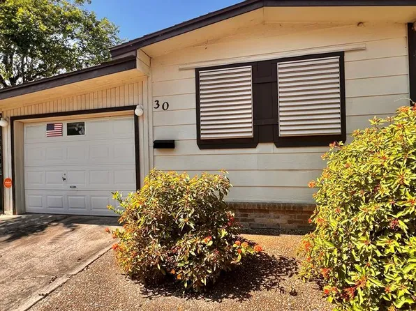 30 Blackhawk Ave, Harlingen, TX 78552