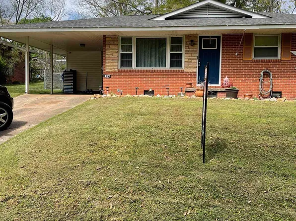 827 W 38th St, Anniston, AL 36201