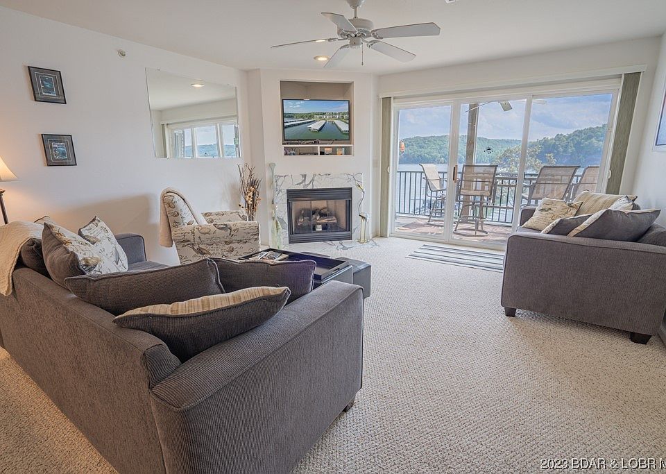 1st image of 521 Park Place Dr Unit 2B