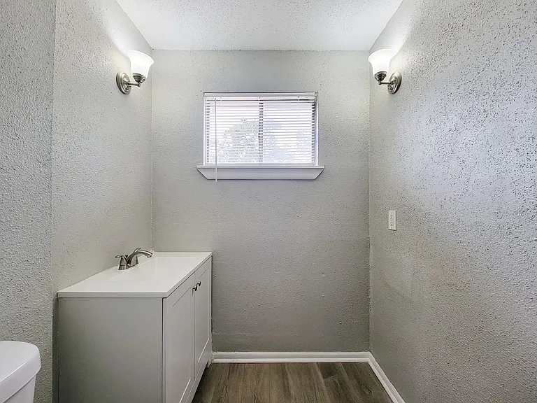 3121 Proswimmer St — Photo 18