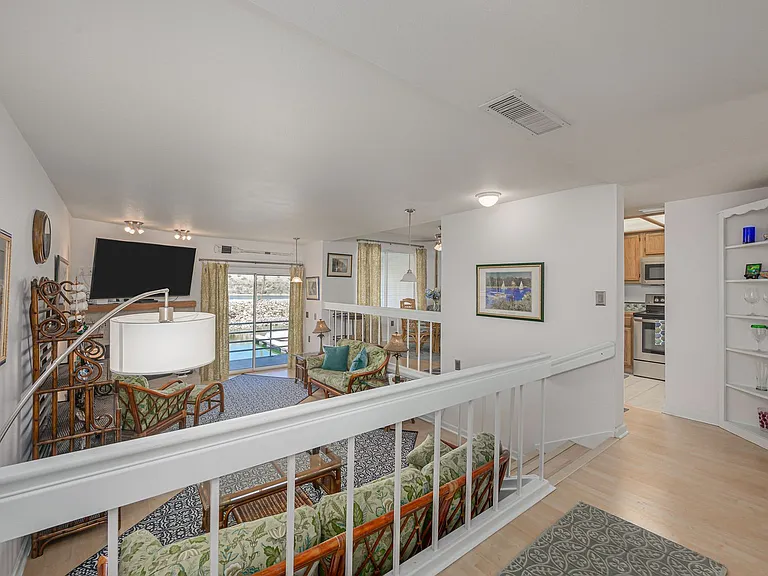1800 Clubhouse Dr #D-30 — Photo 3