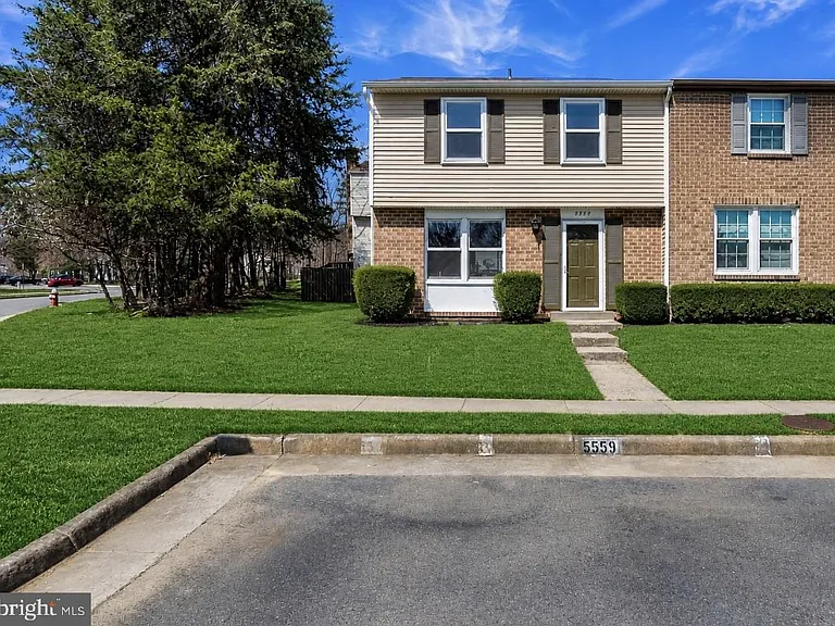 5559 Hecate Ct — Photo 2