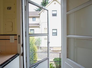 1224 SE Cesar E Chavez Blvd #0, Portland, OR 97214